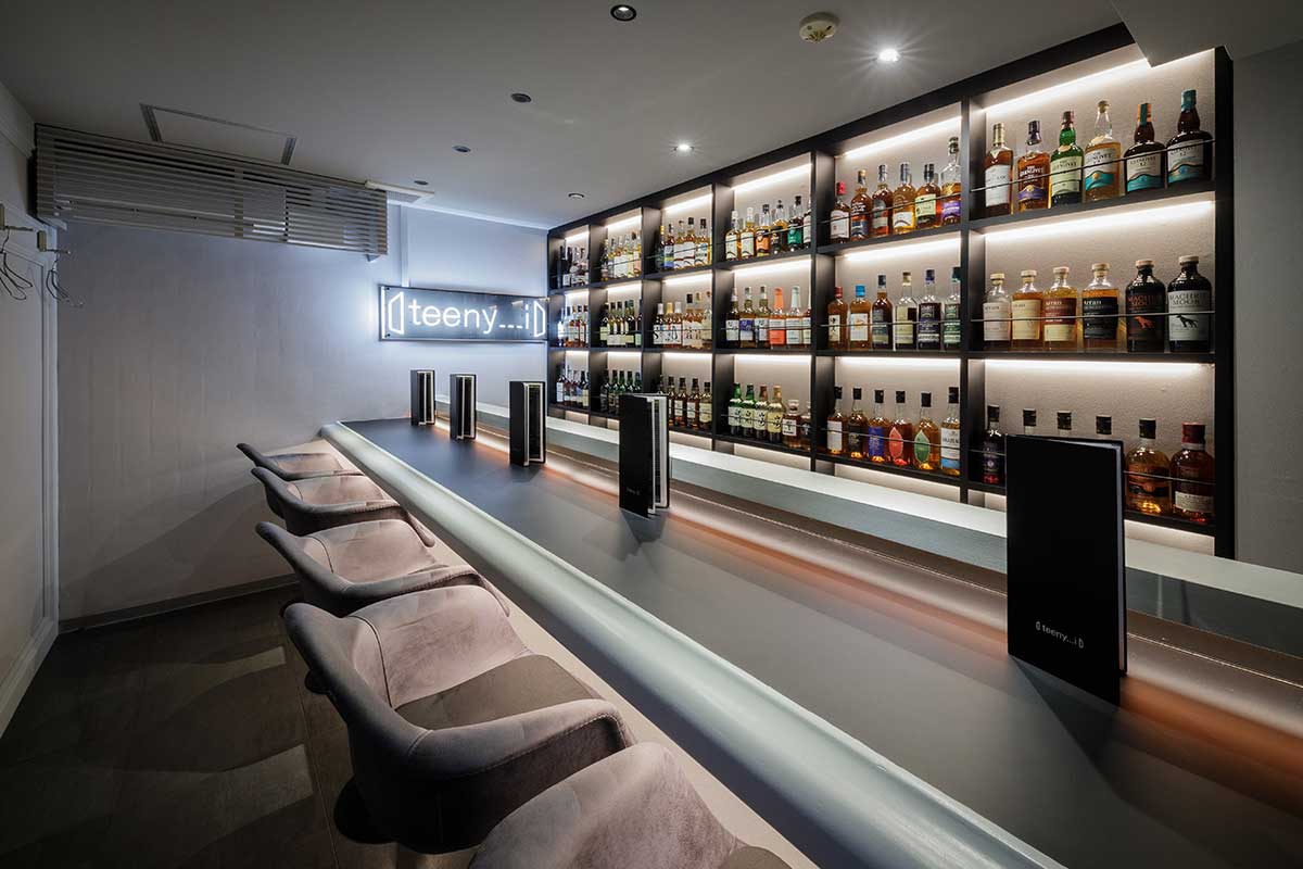 仙台新店】BARデビューに！カジュアルなウイスキーバー『teeny…i