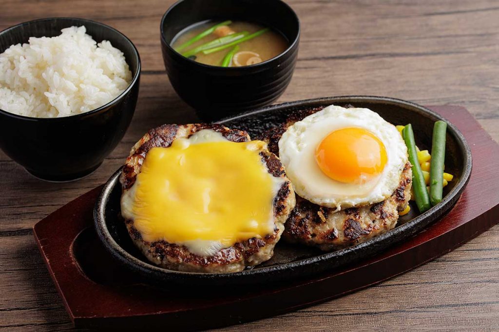新店レポ】大食いYouTuberも来店！『ハンバーグ&カレー専門店