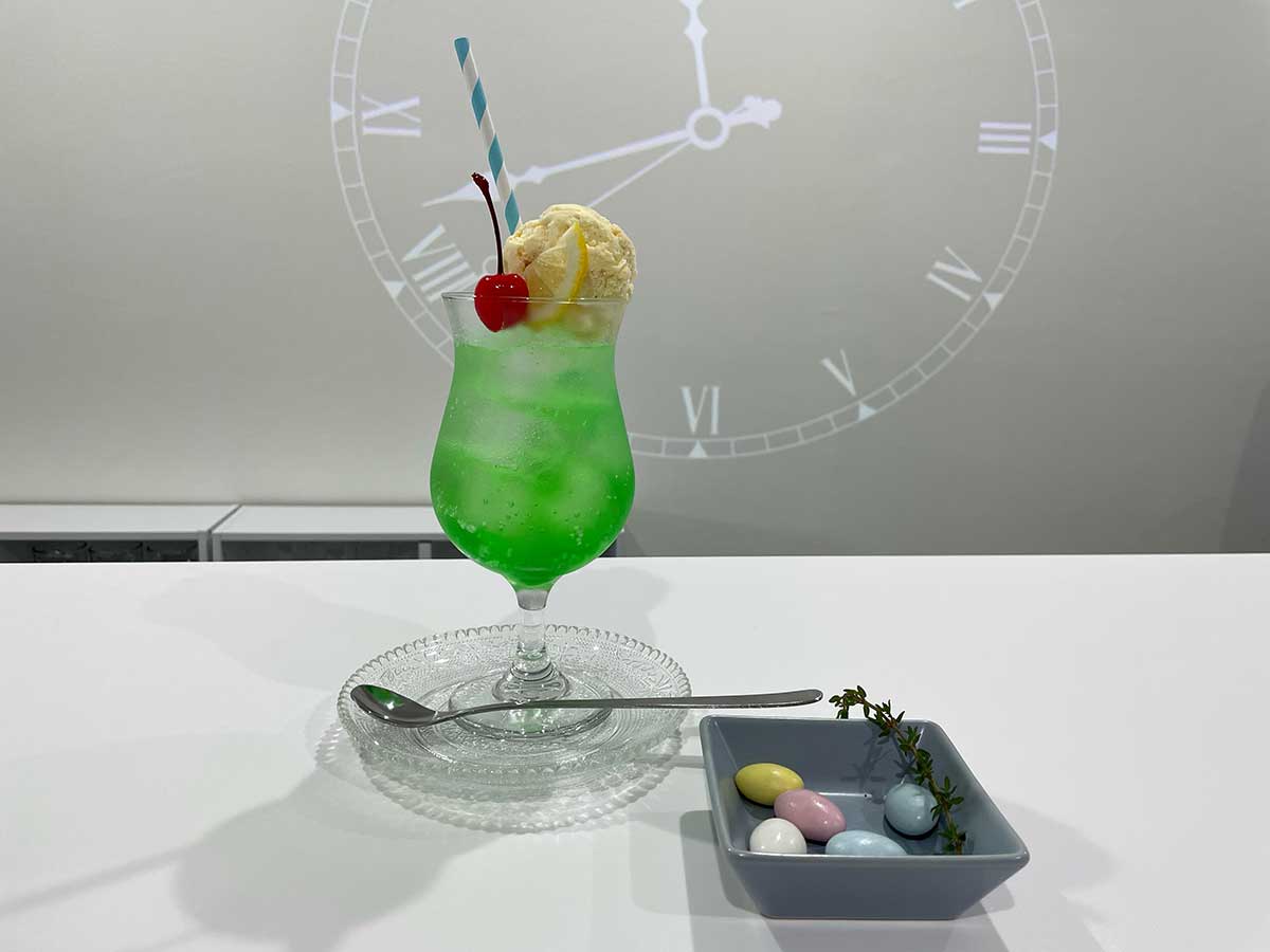 月の見える朝のクリームソーダ 新店レポ】全12種類の映えクリームソーダ！『8/4のゆきだるま』に行っ
