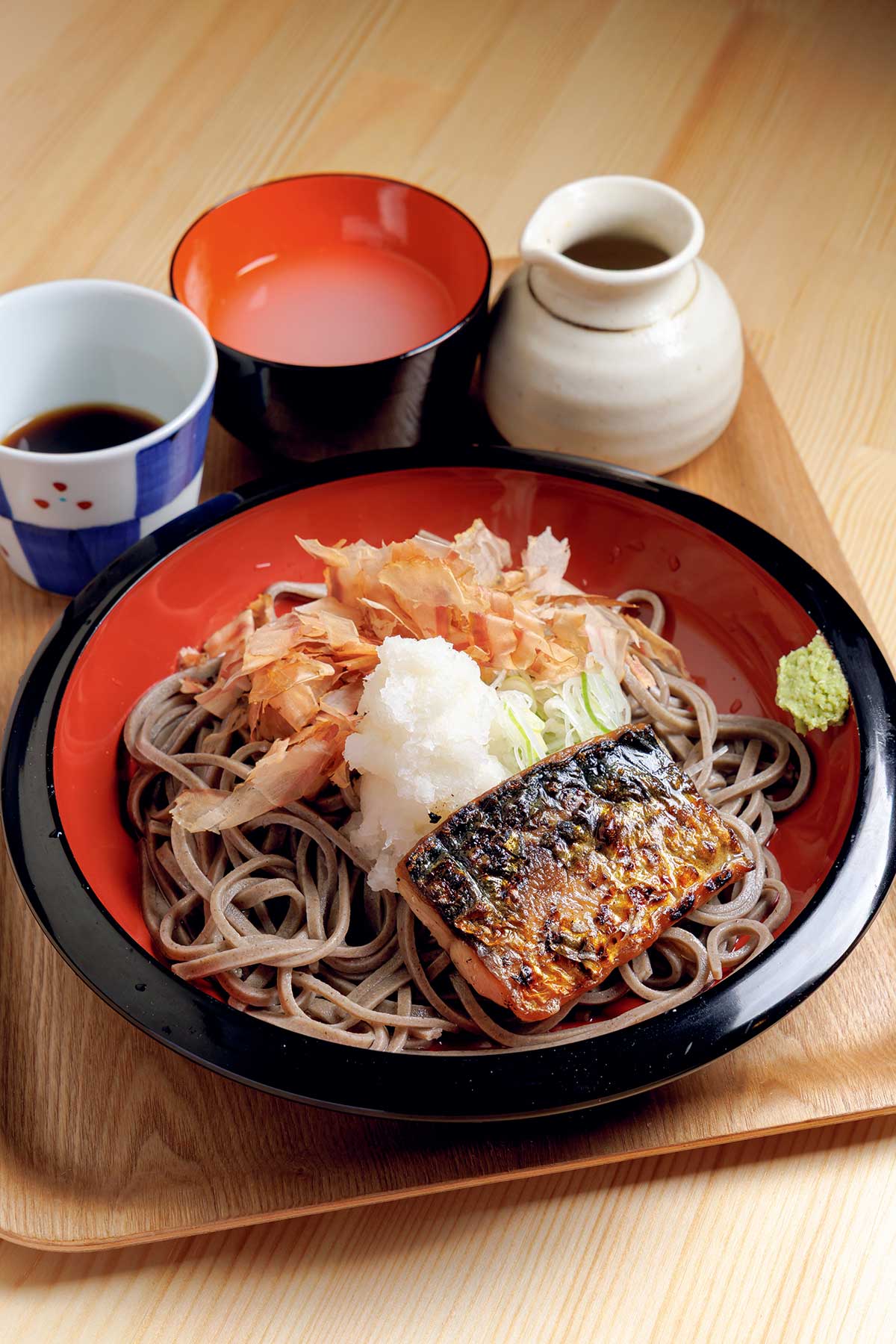 新店レポ】そばの名店が秋保で復活！『手打蕎麦OTAFUKU』の白と黒、2
